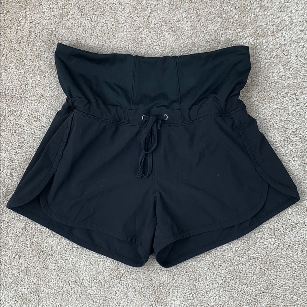 Athleta black high waisted lined shorts sz xs